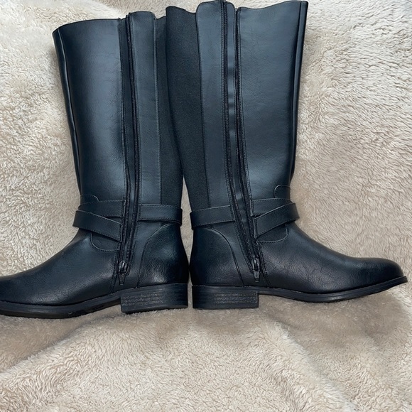Black riding boots - Picture 3 of 7